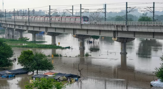 Arvind Kejriwal calls an emergency meeting after Delhi’s Yamuna level reaches an all-time high.