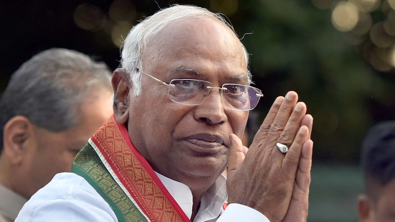 “My Self-Respect Challenged”: Mallikarjun Kharge Reacts After Mic Turned Off in Rajya Sabha.