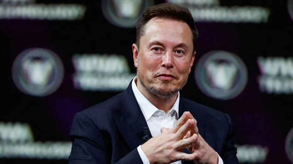 For Journalists Seeking Higher Earnings, Elon Musk Extends an Invitation