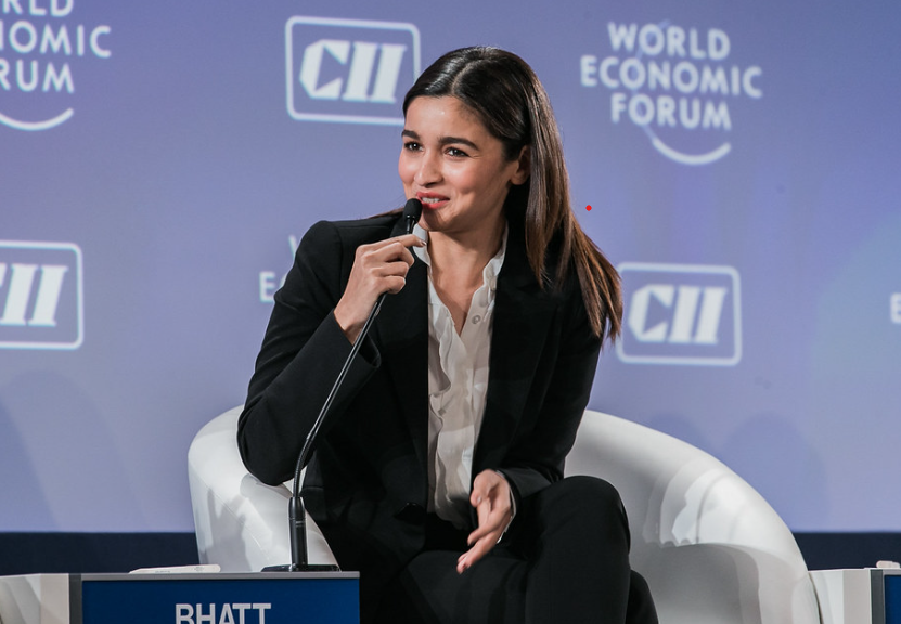 Alia Bhatt Educates Photographers Who Refer to Her as Aloo Ji, Asks ‘What Is This…’