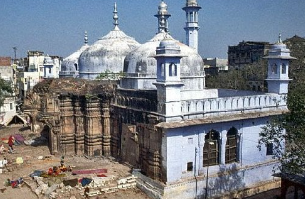 ASI Submits Gyanvapi Mosque Survey Report to Varanasi Court