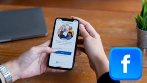 Facebook Brings Back the ‘Poke’ with Gamified Streaks and Emojis