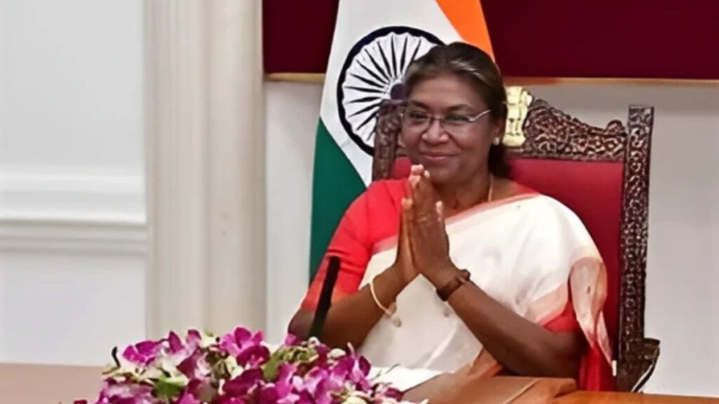 Teachers Shape Society’s Future, President Murmu Highlights at National Awards Ceremony