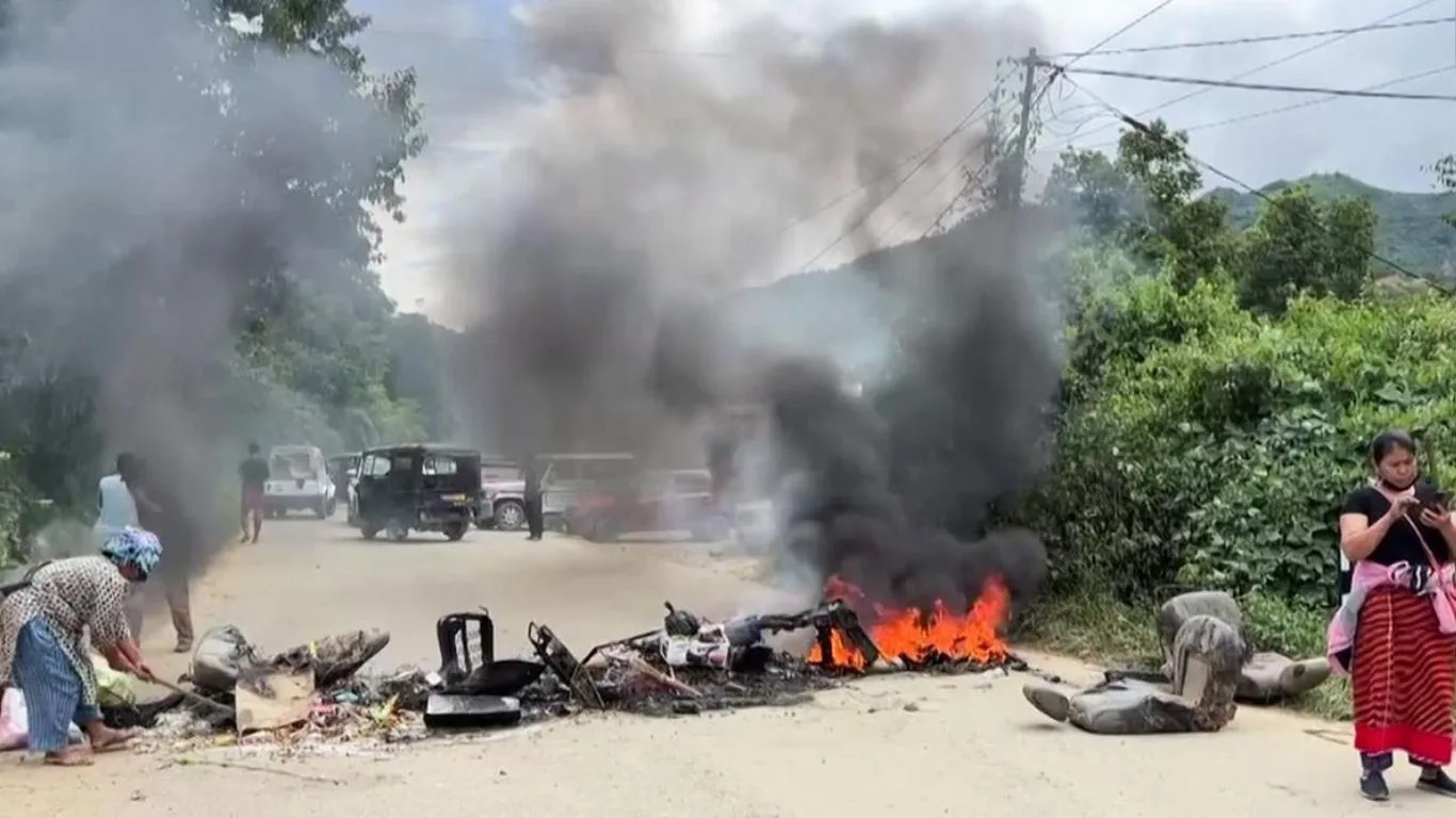 CRPF Sub-Inspector Injured in Crossfire After Houses Burnt Along Manipur Border