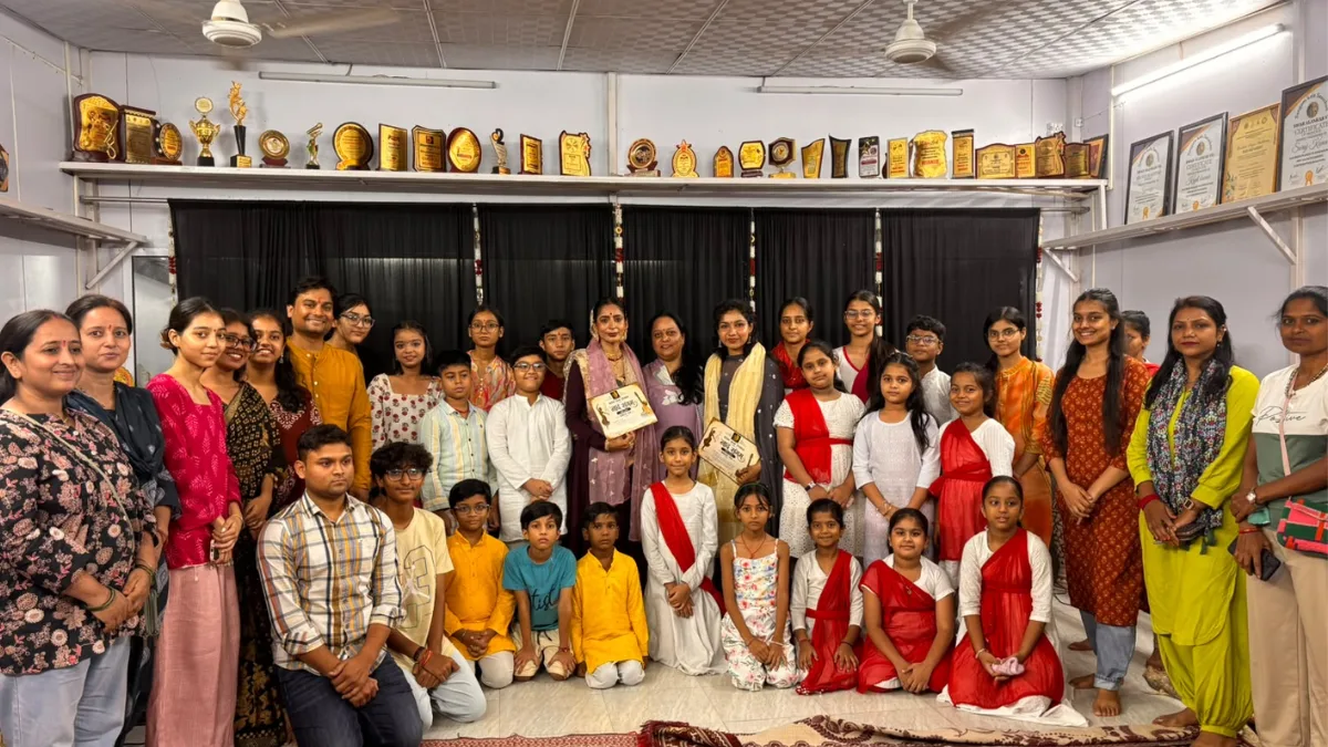 Naad Sangam Baithak Highlights Emerging Artists in Ghaziabad